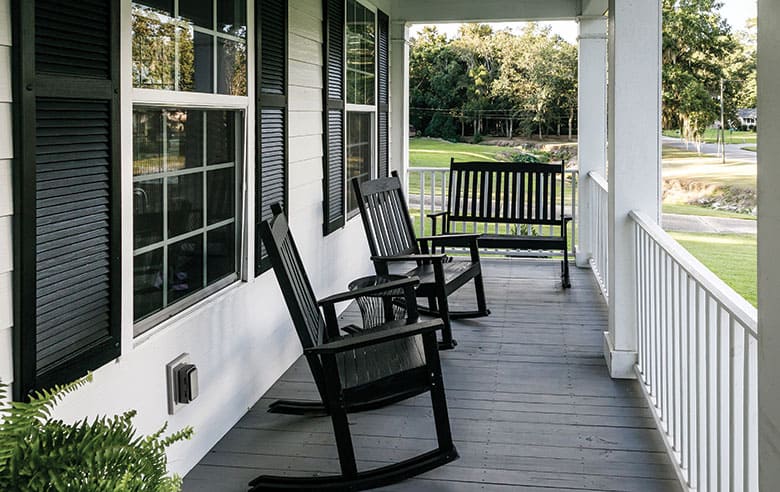 Norandex Siding Contractor Shutters Blocks Vents